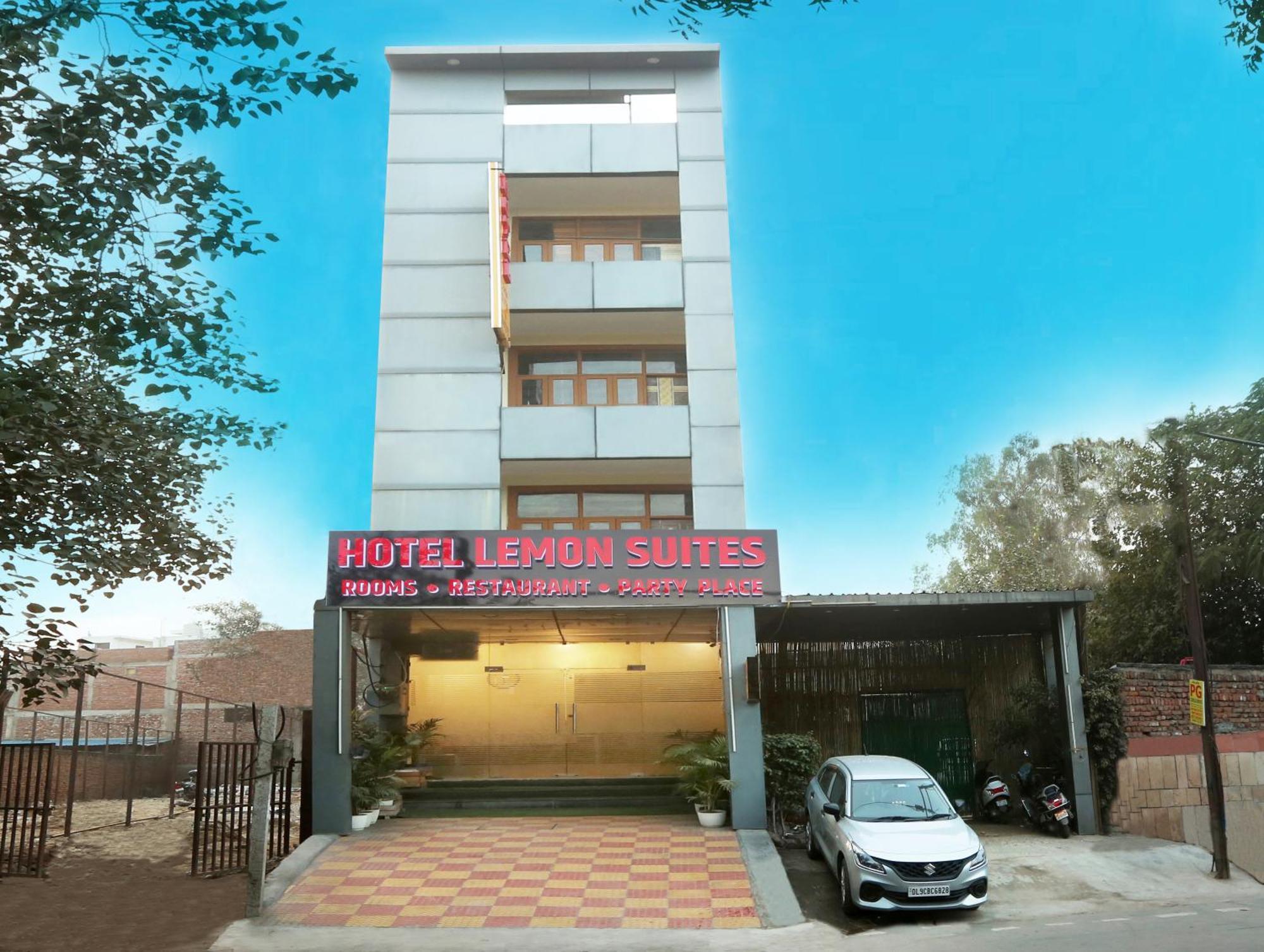 Hotel Lemon Suites & Banquet Noida Sector 62 Esterno foto